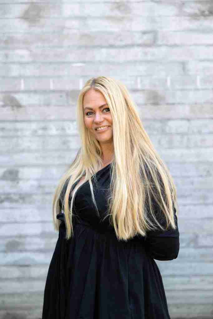 Hils på vår kontordame Marie