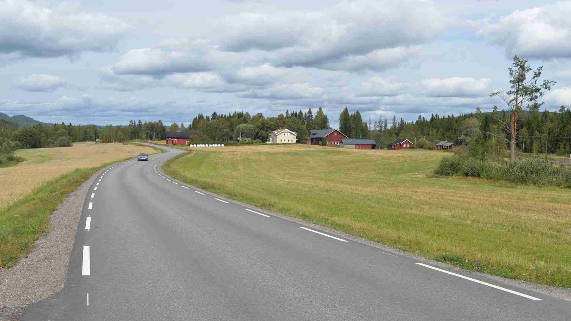 Kjøring i landeveismiljø (4.1.2)